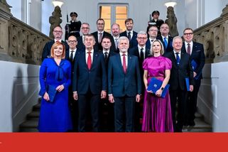 KOMENTÁŘ: Babišova predátorská koalice aneb jak premiér pohlcuje spojence